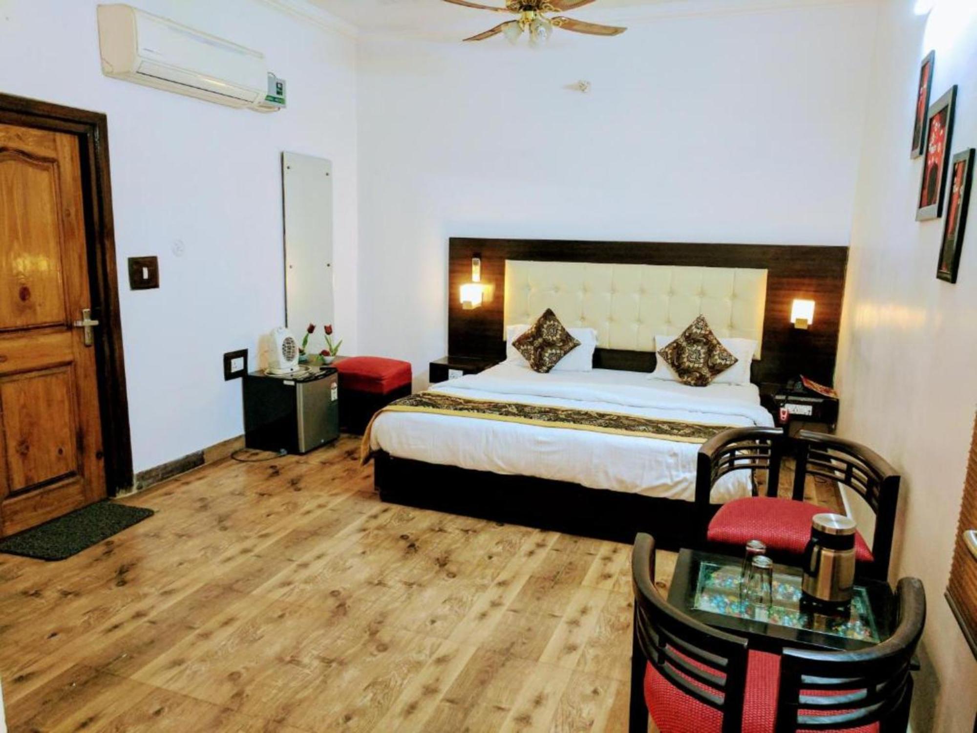 Heritage Hotel Lakhnau Kültér fotó