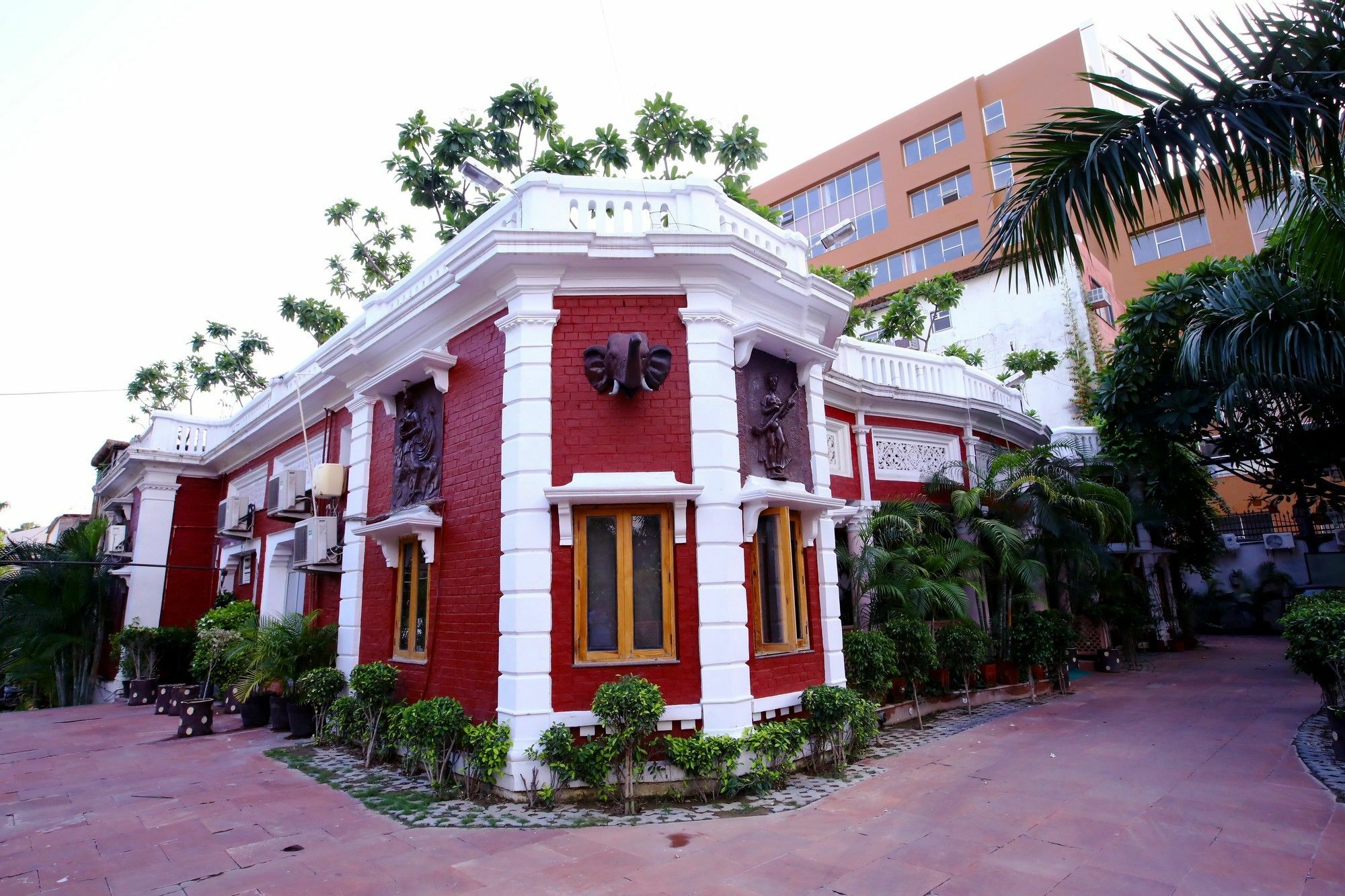 Heritage Hotel Lakhnau Kültér fotó