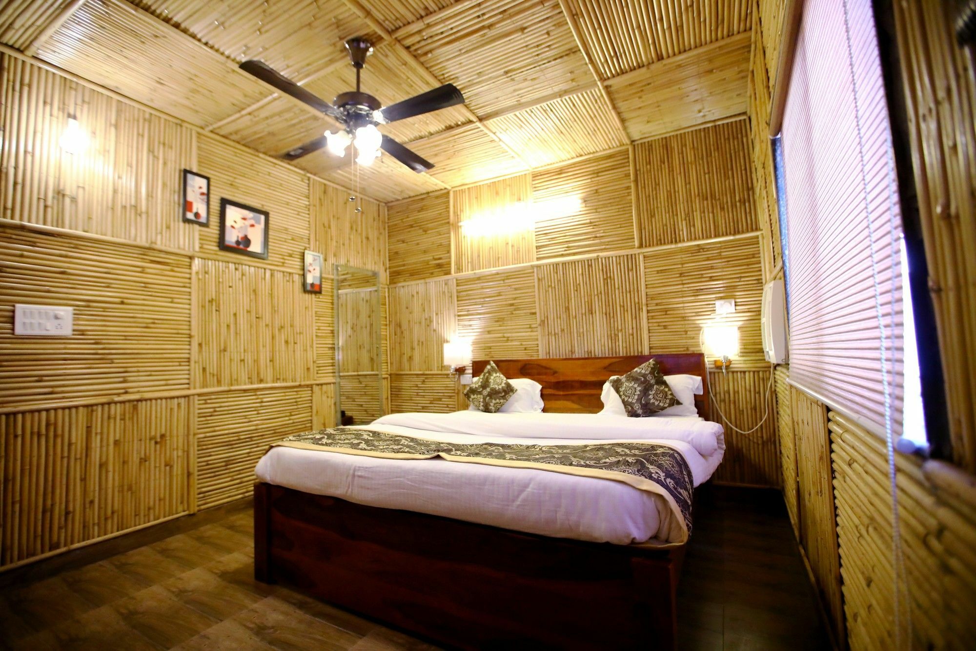 Heritage Hotel Lakhnau Kültér fotó
