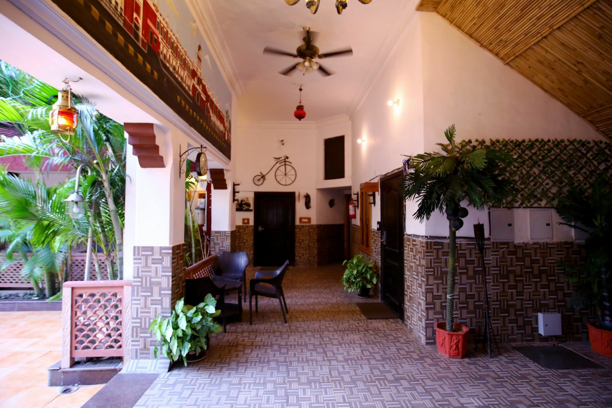 Heritage Hotel Lakhnau Kültér fotó