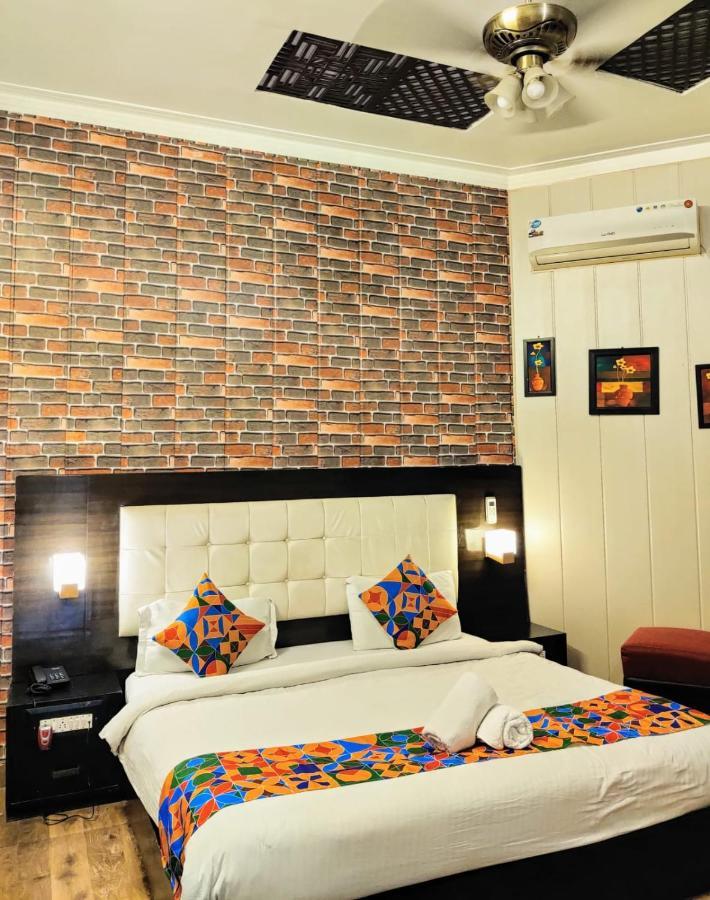 Heritage Hotel Lakhnau Kültér fotó