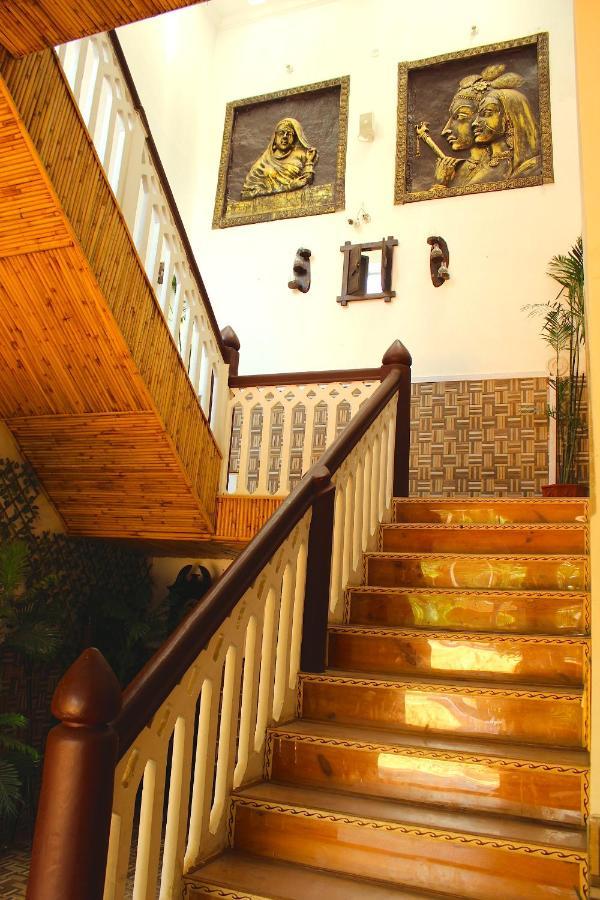 Heritage Hotel Lakhnau Kültér fotó